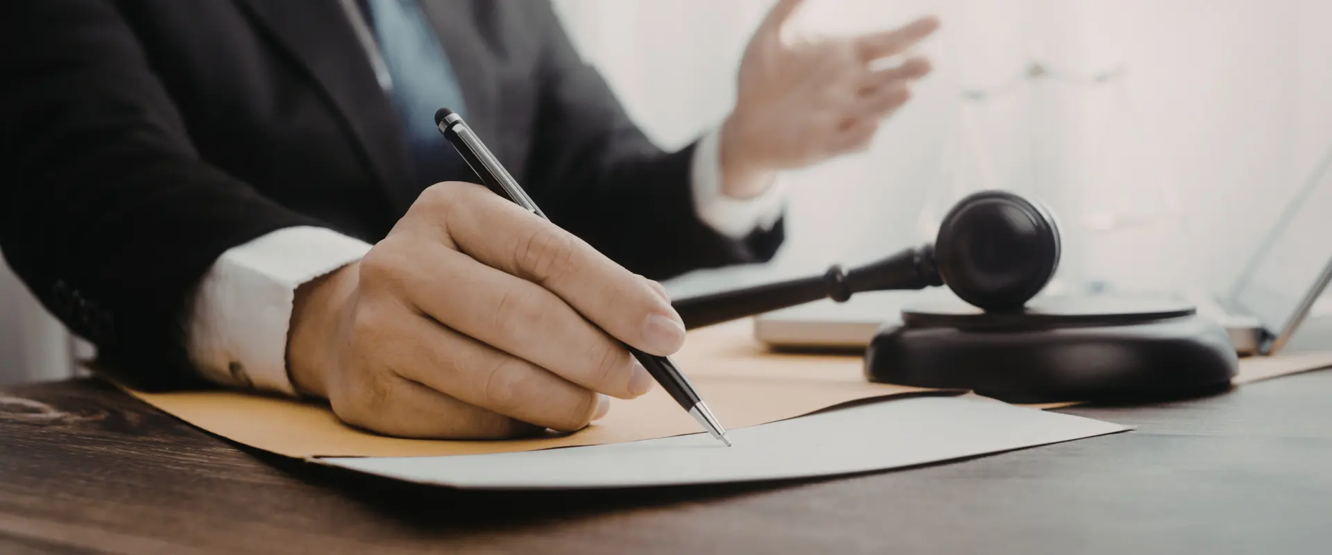 Abogados Expertos en Delitos Económicos y Ciber Delitos